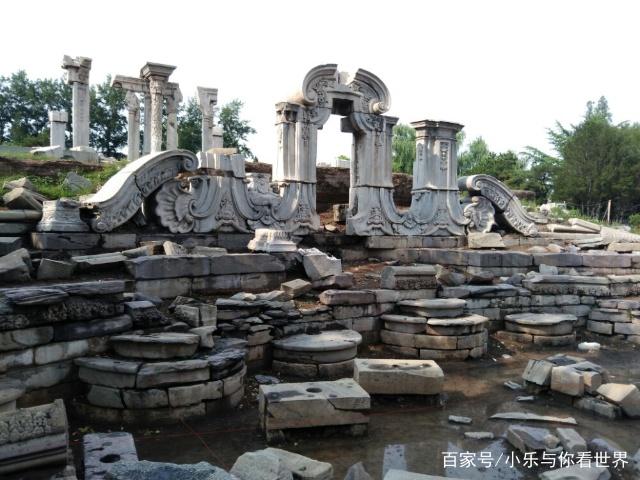 圓明園龍首現(xiàn)身法國(guó)，2400萬(wàn)被華人買(mǎi)下，真假難辨。