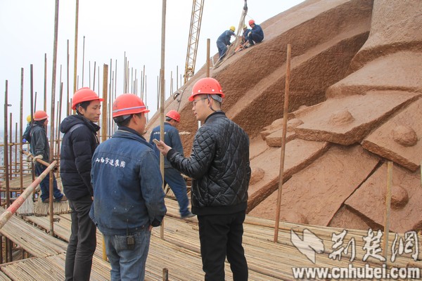 現(xiàn)全球最大關(guān)公青銅雕像，目測宇達施工（圖）