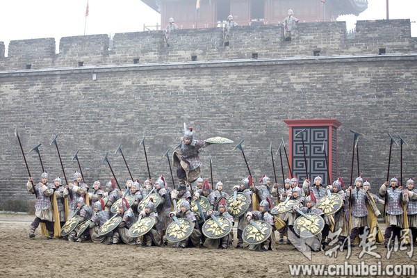 現(xiàn)全球最大關(guān)公青銅雕像，目測宇達施工（圖）