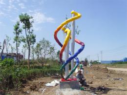 hj1738 不銹鋼雕塑-針線之魅_青島國際服裝城不銹鋼雕塑、石雕、玻璃鋼雕塑_濱州宏景雕塑有限公司